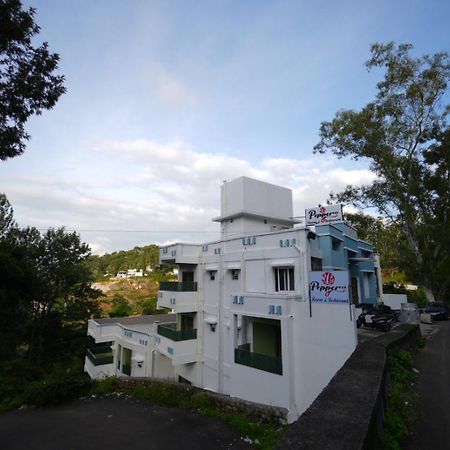 Hotel Peppers Yercaud Exterior photo